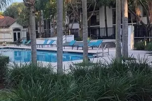570 S Park Rd, Hollywood, FL 33021 - Photo 1