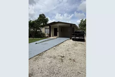117 Carlisle Dr #a, Miami Springs, FL 33166 - Photo 1