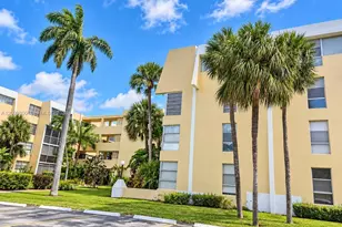850 SW 138th Ave, Pembroke Pines, FL 33027 - Photo 2