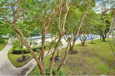 2851 NE 183rd St #211E, Aventura, FL 33160 - Photo 42