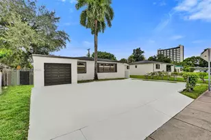 16911 NE 6th Ave, North Miami Beach, FL 33162 - Photo 4