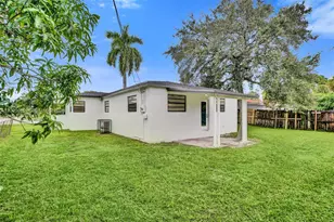 16911 NE 6th Ave, North Miami Beach, FL 33162 - Photo 8