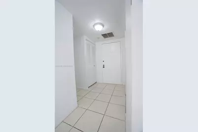 600 Three Islands Blvd #316, Hallandale Beach, FL 33009 - Photo 6