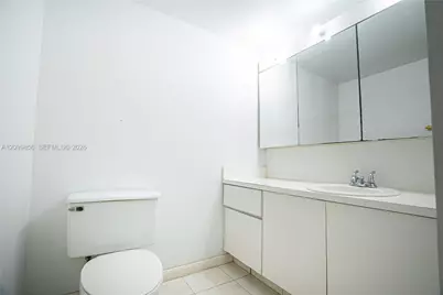 600 Three Islands Blvd #316, Hallandale Beach, FL 33009 - Photo 8