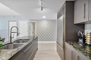 485 Brickell Ave, Miami, FL 33131 - Photo 4