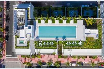 300 Collins Ave #PH2, Miami Beach, FL 33139 - Photo 14