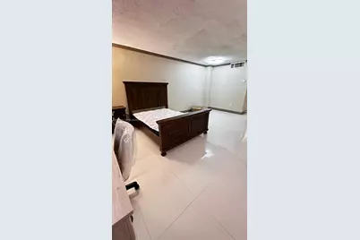 999 Brickell Bay Dr #1506, Miami, FL 33131 - Photo 10