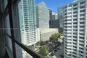 999 Brickell Bay Dr, Miami, FL 33131 - Photo 2