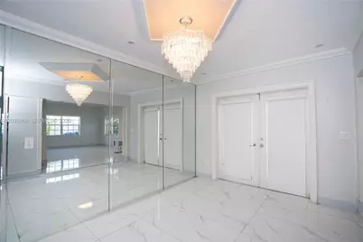 16990 NE 5th Ct, North Miami Beach, FL 33162 - Photo 4