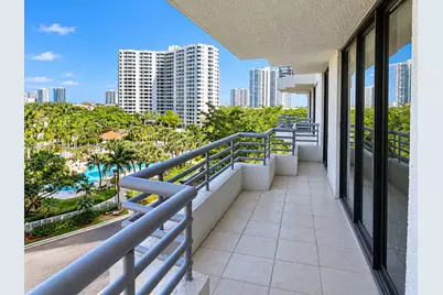3300 NE 191st St #611, Aventura, FL 33180 - Photo 20