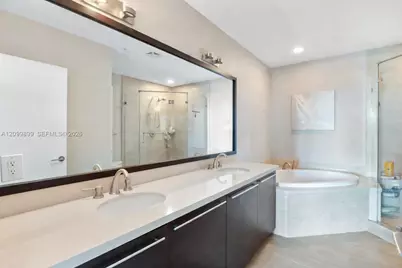 7930 East Dr #1505, North Bay Village, FL 33141 - Photo 8