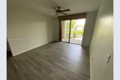8050 N Nob Hill Rd #204, Tamarac, FL 33321 - Photo 14