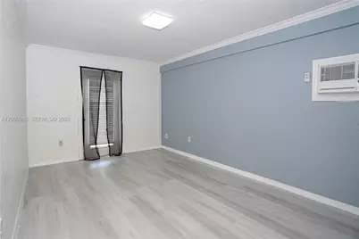 16990 NE 5th Ct #2, North Miami Beach, FL 33162 - Photo 8