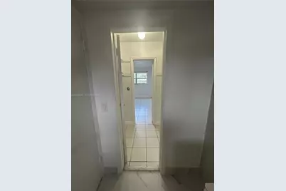 2441 NW 13th St #81, Miami, FL 33125 - Photo 12