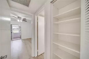 101 SW 132nd Way, Pembroke Pines, FL 33027 - Photo 6