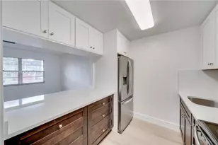 101 SW 132nd Way, Pembroke Pines, FL 33027 - Photo 10