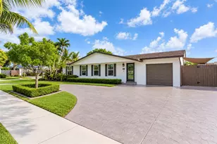 12010 SW 107th St, Miami, FL 33186 - Photo 4