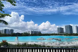 2411 Laguna Cir, North Miami, FL 33181 - Photo 4