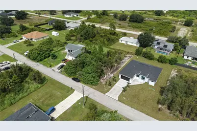 3004 58th St W, Lehigh Acres, FL 33971 - Photo 8