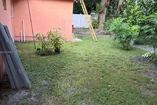 403 NW 186th St, Miami Gardens, FL 33169 - Photo 18