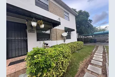 1071 NW 34th St #1, Miami, FL 33127 - Photo 18