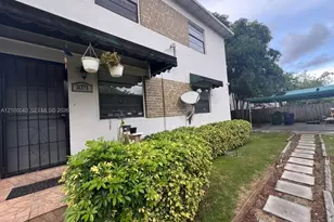 1071 NW 34th St, Miami, FL 33127 - Photo 18