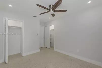 1025 SW 11th St #1025, Miami, FL 33129 - Photo 8