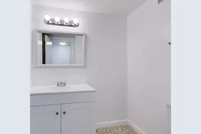 2500 Parkview Dr #1705, Hallandale Beach, FL 33009 - Photo 22