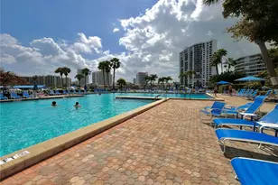 2500 Parkview Dr, Hallandale Beach, FL 33009 - Photo 32