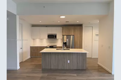 529 SW 11th St #203, Miami, FL 33129 - Photo 6