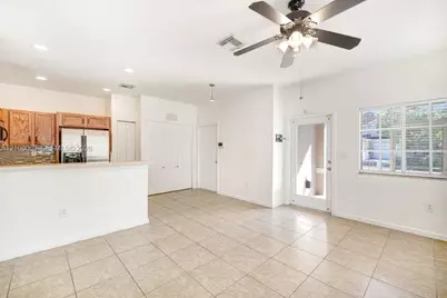 27261 SW 142nd Ave, Homestead, FL 33032 - Photo 8