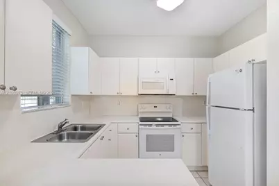 2828 SE 16th Ave #114, Homestead, FL 33035 - Photo 22