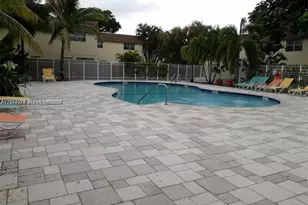 817 NW 46th Ave, Plantation, FL 33317 - Photo 14