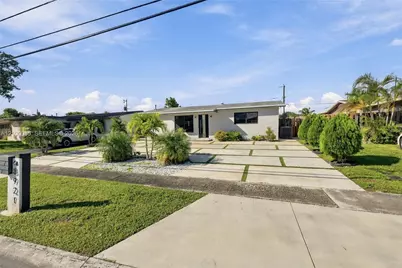 8921 NW 25th Ct, Sunrise, FL 33322 - Photo 2