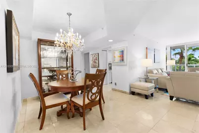 21205 Yacht Club Dr #504, Aventura, FL 33180 - Photo 4