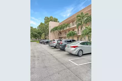 10402 Sunrise Lakes Blvd #201, Sunrise, FL 33322 - Photo 16