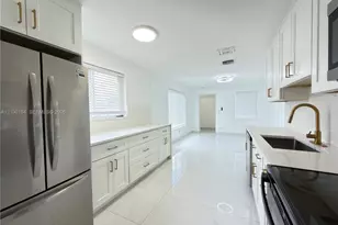 3900 SW 59th Ave, Davie, FL 33314 - Photo 4