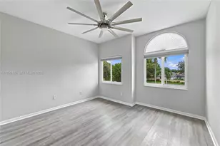 412 W Palm Aire Dr, Pompano Beach, FL 33069 - Photo 30