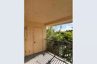 9999 Summerbreeze Dr #705, Sunrise, FL 33322 - Photo 12