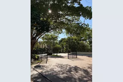 9999 Summerbreeze Dr #705, Sunrise, FL 33322 - Photo 2