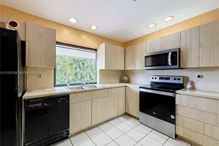 14523 SW 84th St, Miami, FL 33183 - Photo 10
