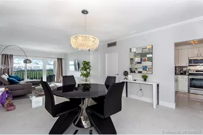 300 Bayview Dr #1102, Sunny Isles Beach, FL 33160 - Photo 8