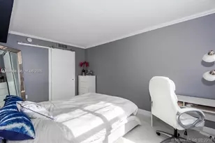 300 Bayview Dr, Sunny Isles Beach, FL 33160 - Photo 24