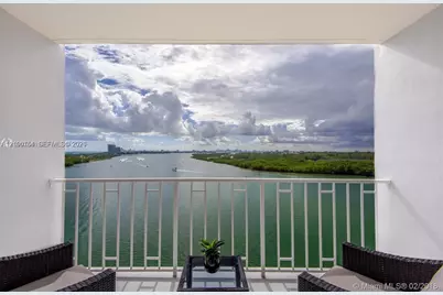 300 Bayview Dr #1102, Sunny Isles Beach, FL 33160 - Photo 26