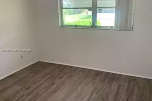 8566 NW 12th St, Plantation, FL 33322 - Photo 12