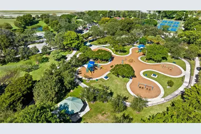 716 NE 11th Ave, Pompano Beach, FL 33060 - Photo 32