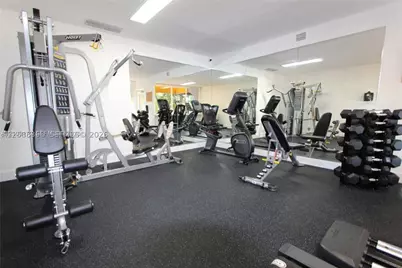 801 NW 47th Ave #914W, Miami, FL 33126 - Photo 6