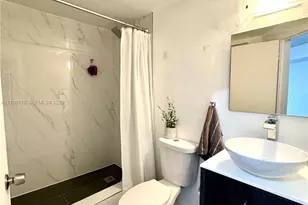 801 Brickell Bay Dr, Miami, FL 33131 - Photo 8