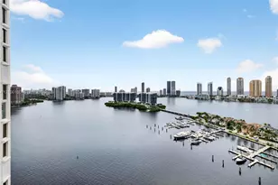 7000 Island Blvd, Aventura, FL 33160 - Photo 12
