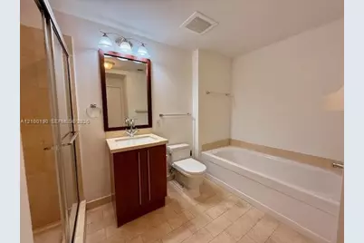 79 SW 12th St #2308-S, Miami, FL 33130 - Photo 4